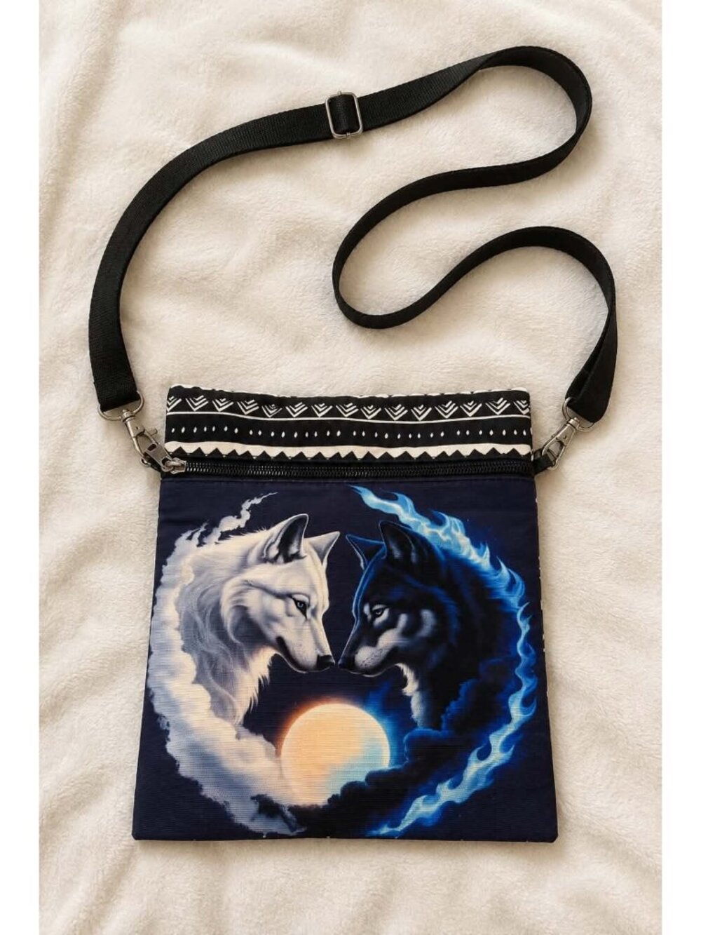 Wolf crossbody phone bag
